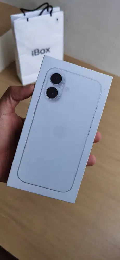 [WTS] iPhone 16 128GB garansi resmi iBox