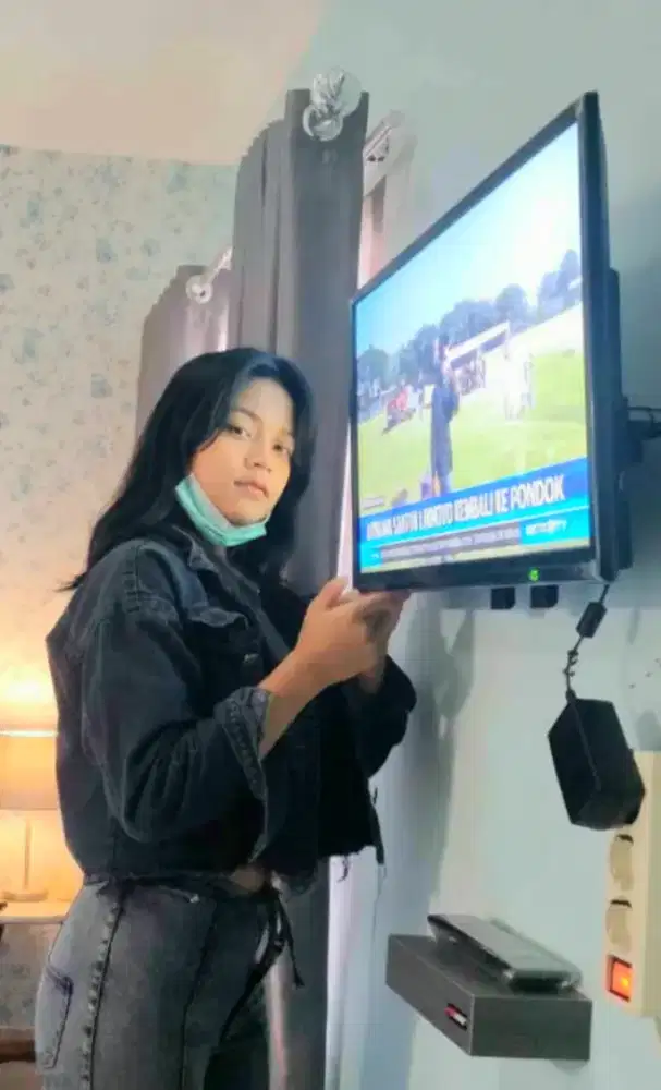 pasang & jual bracket buat gantungan tv led lcd di tembok rapih nyaman