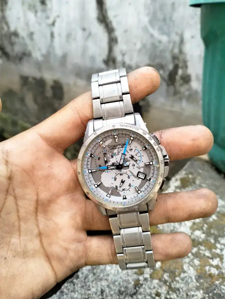 Jam tangan quantum titanium