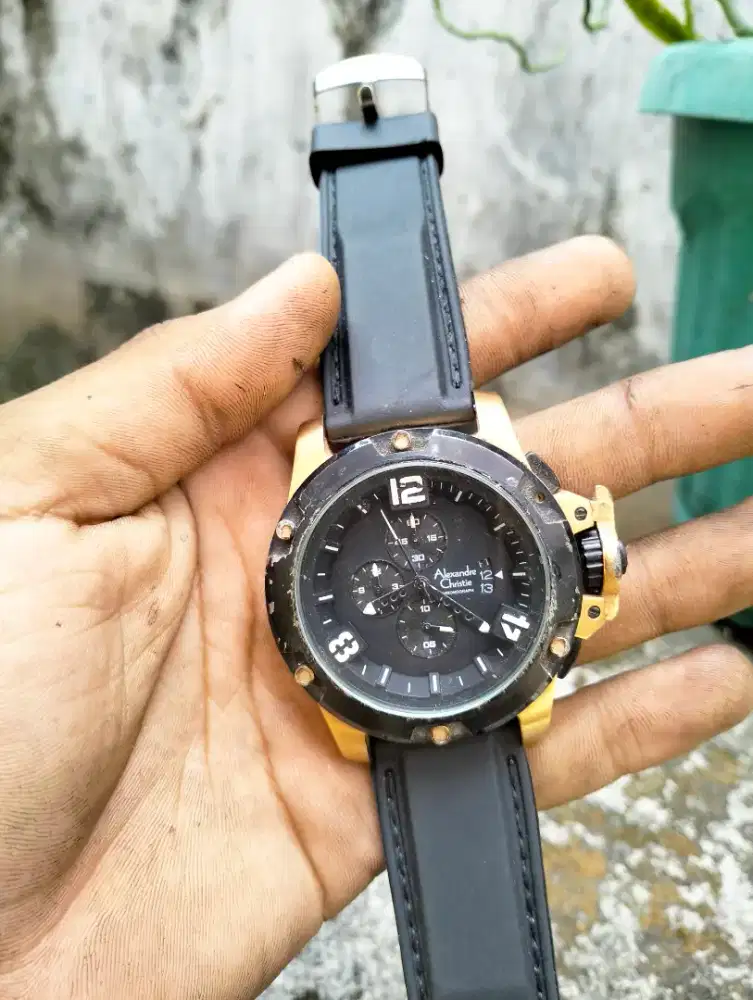 Jam tangan alexandre christie