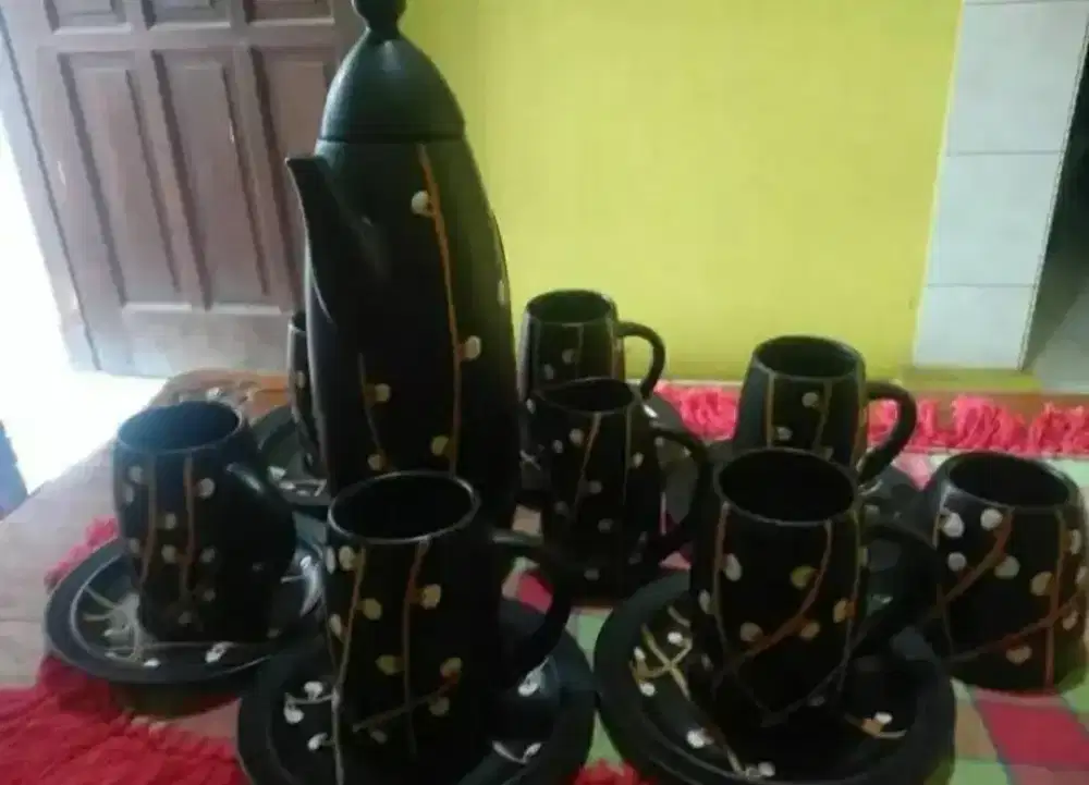 Cangkir Teko satu set
