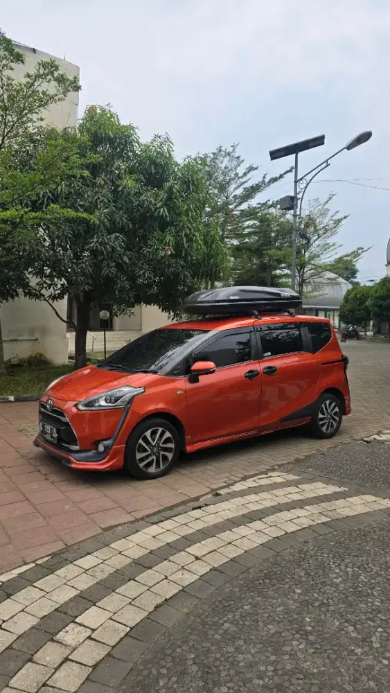 Terawat! Sienta Q 1,5 CVT | Automatic | KM rendah.