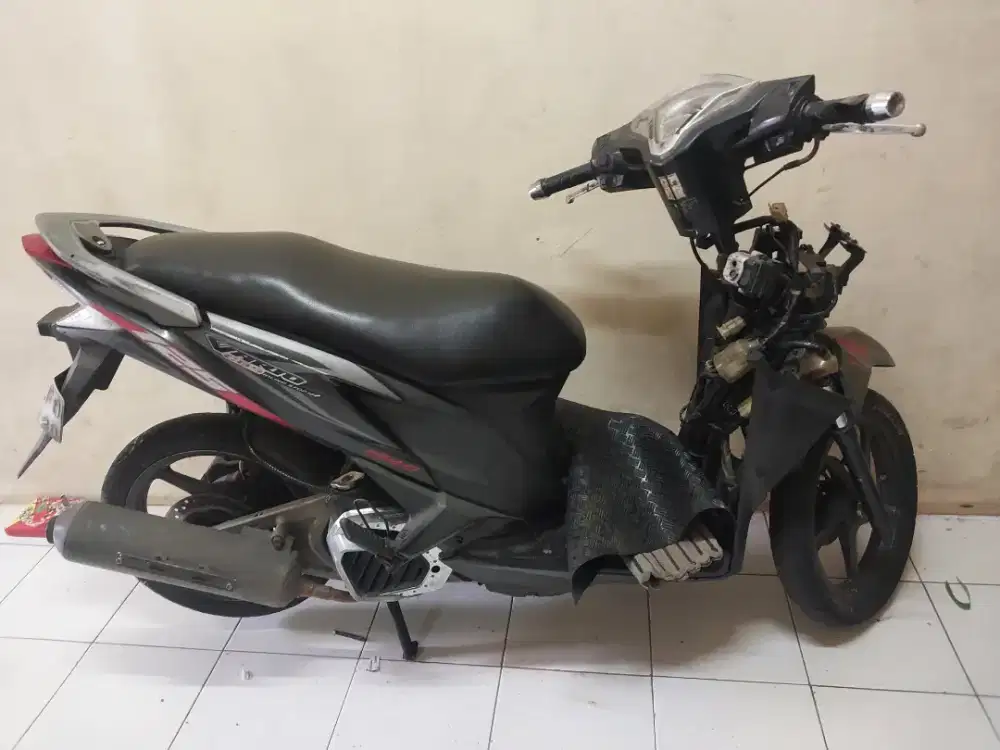 Vario 125 old bolham