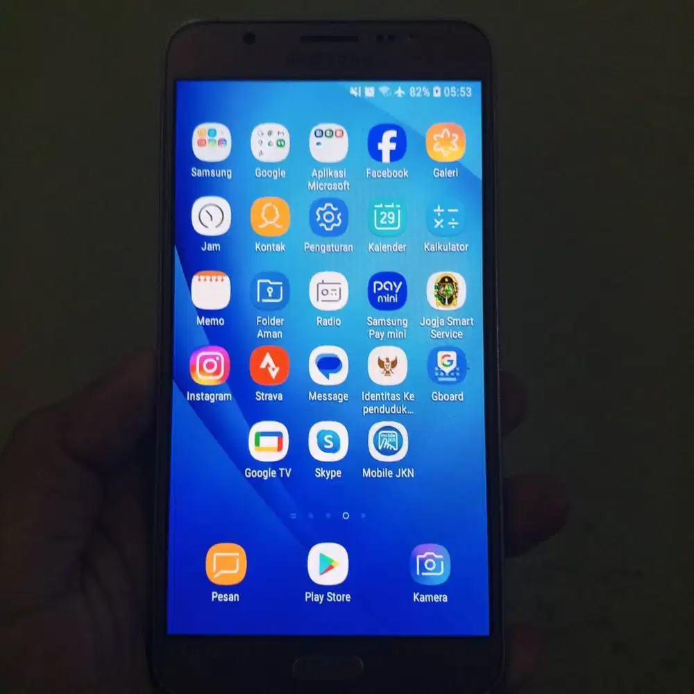 Samsung seri duos J7 2016