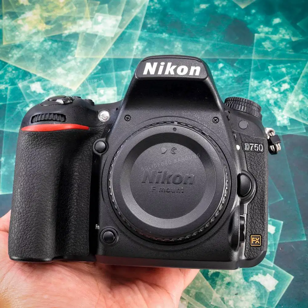 Nikon D750 Wifi. Body. Fullset Mulus Sekali. sc 4 rb
