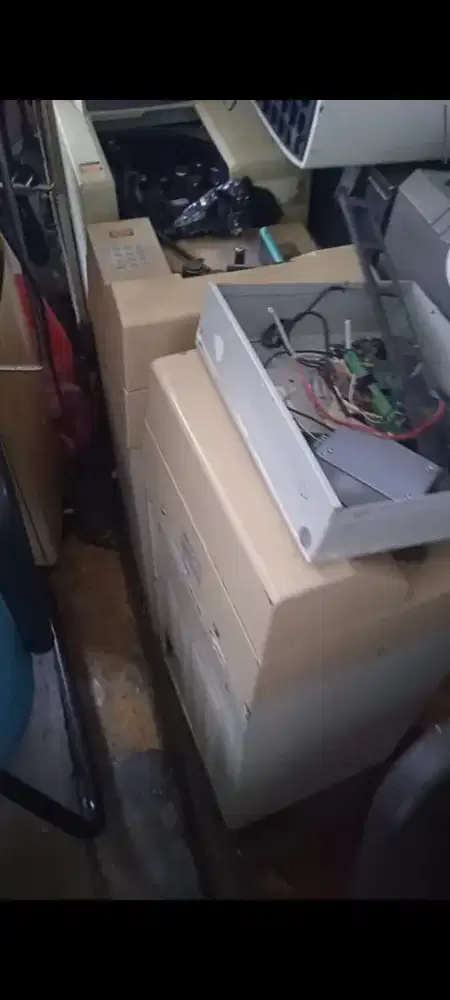 Saya beli mesin hitung uang anda