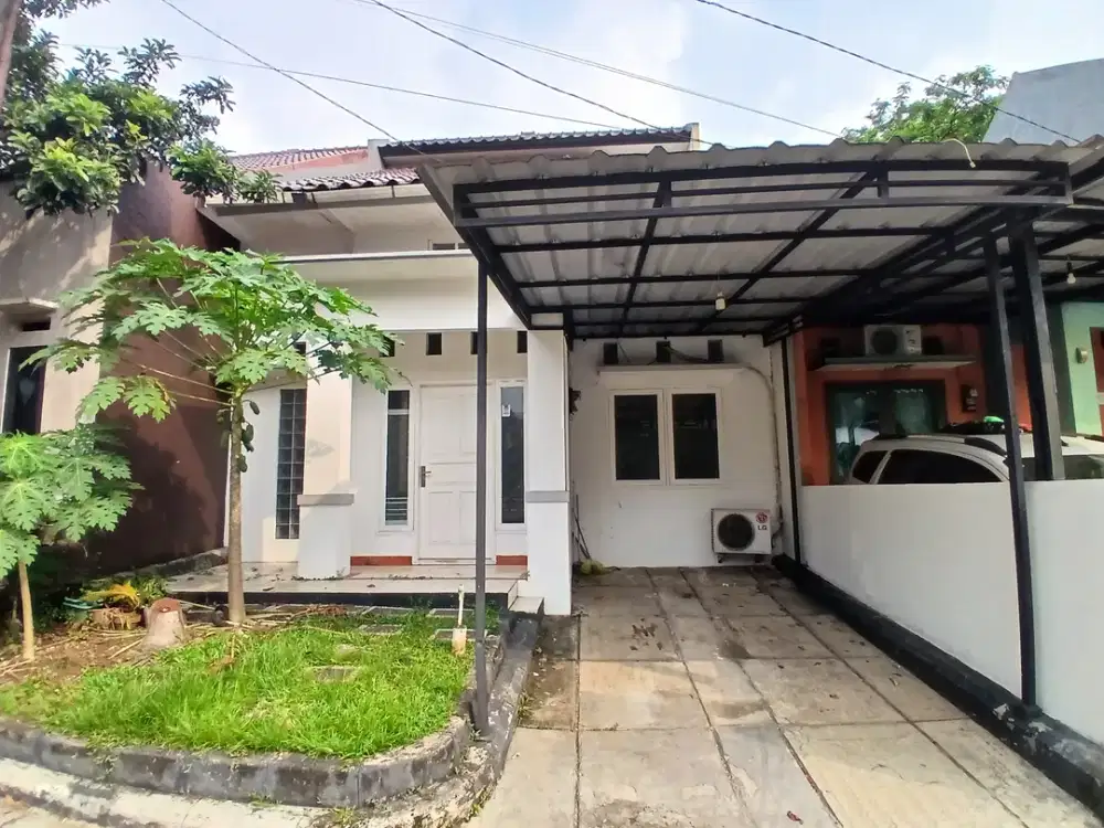 Disewakan rumah bringin townhouse di depok