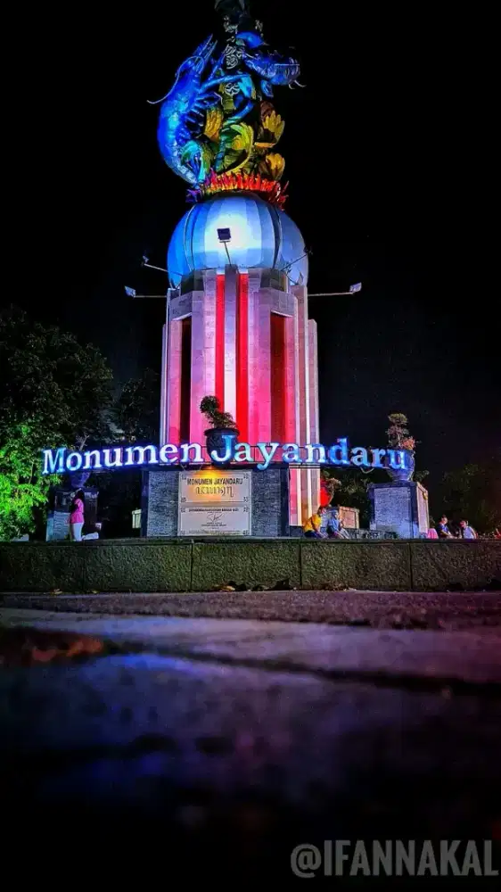 Cari pekerjaan yg penting halal