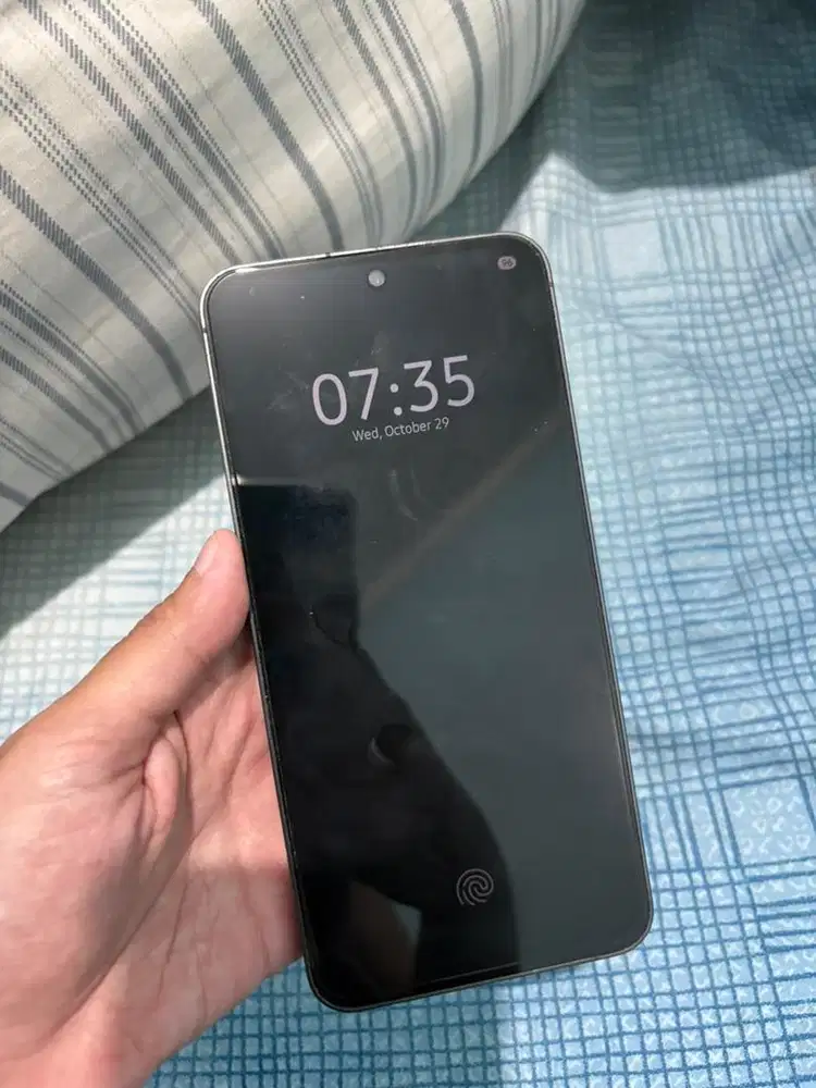 Samsung S24 FE Graphite