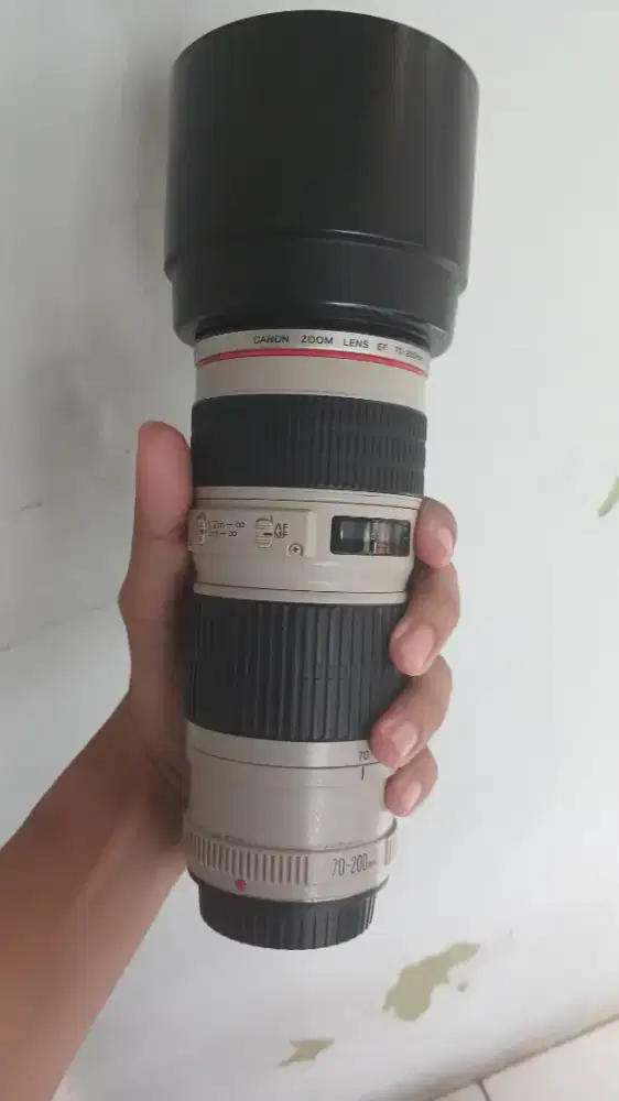 Lensa Canon EF L 70-200mm f4 non is normal