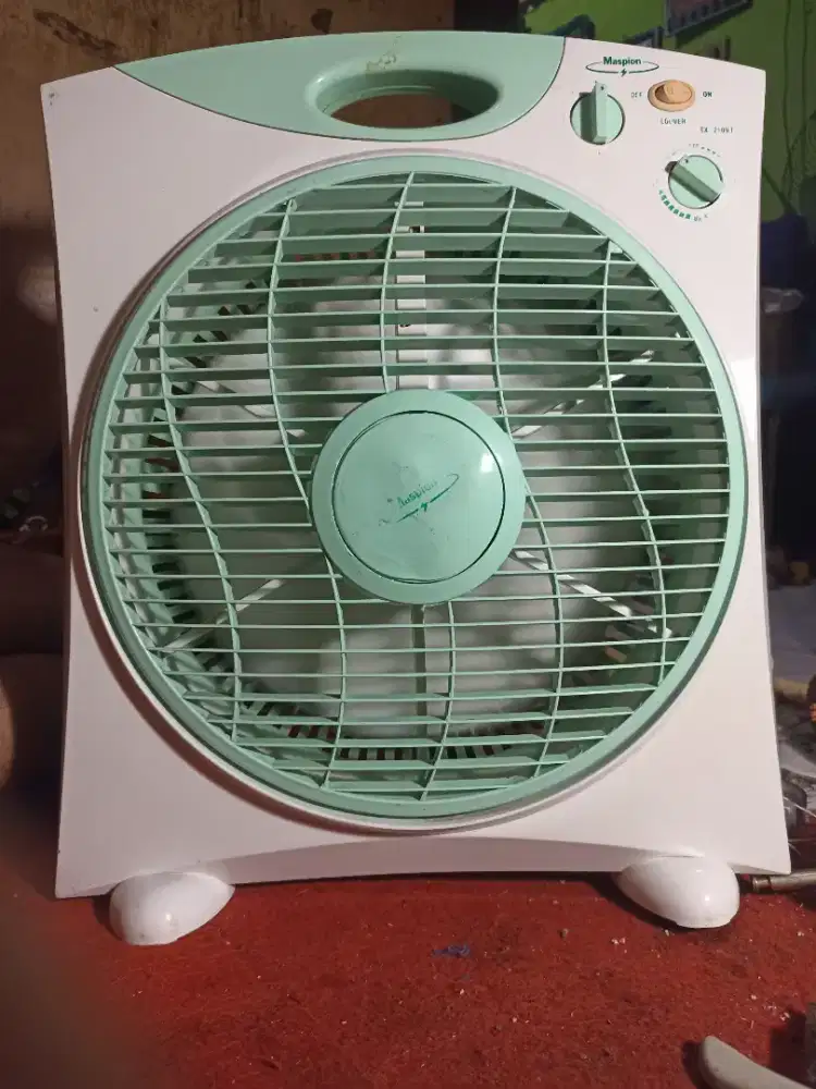 Box fan Maspion 170rb