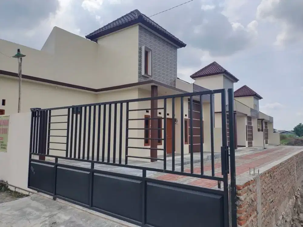 Dijual rumah daerah kartasura barat luwes kartasura