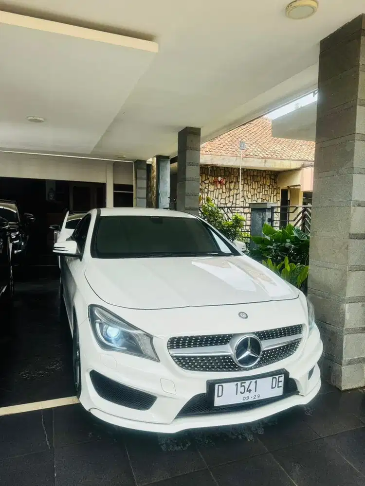 Mercy CLA 200 AMG 2014 BMW GLA