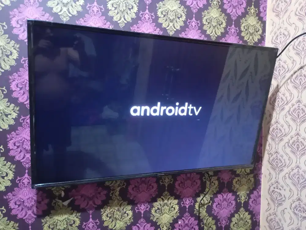 Jual led androit di gital 43 in mrk coocaa.