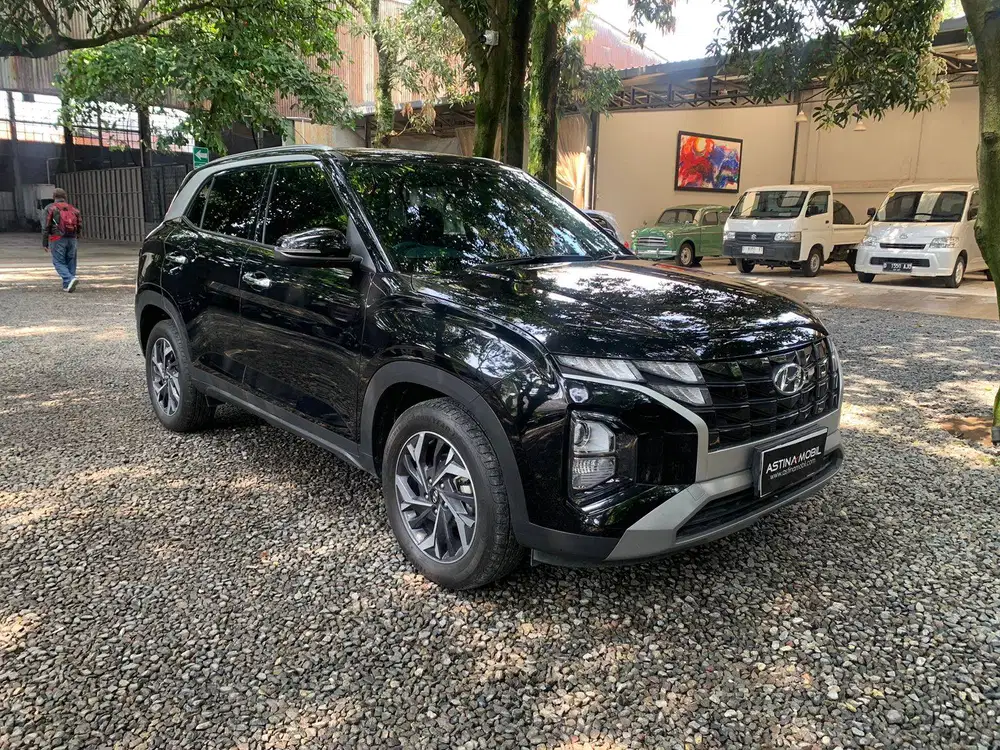 HYUNDAI CRETA 1.5 TREND AT MATIC 2023 ISTIMEWA KM 20RB