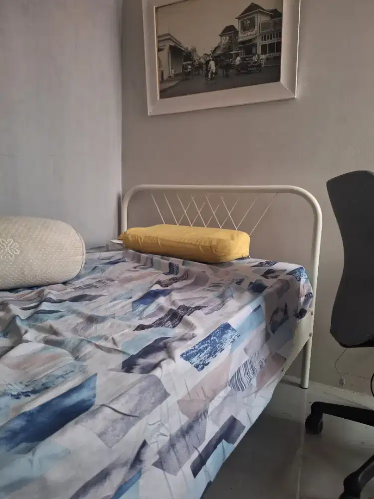 Tempat tidur dan kasur spring bed informa