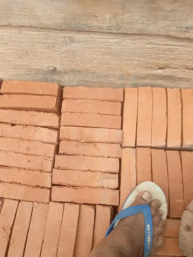 Batu bata merah press