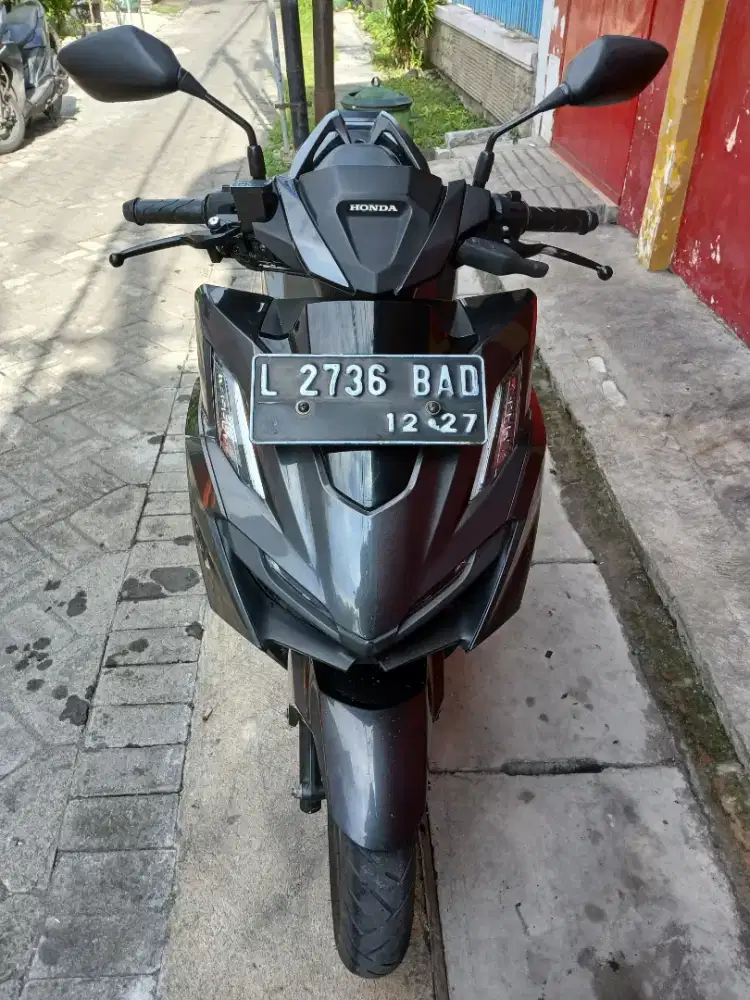 Vario cbs 2022 km 16 rb kondisi sgt bagus ful ori samsat ketintang