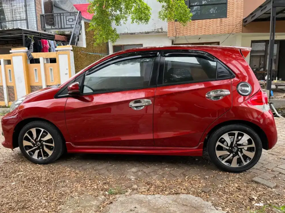 Honda Brio RS manual