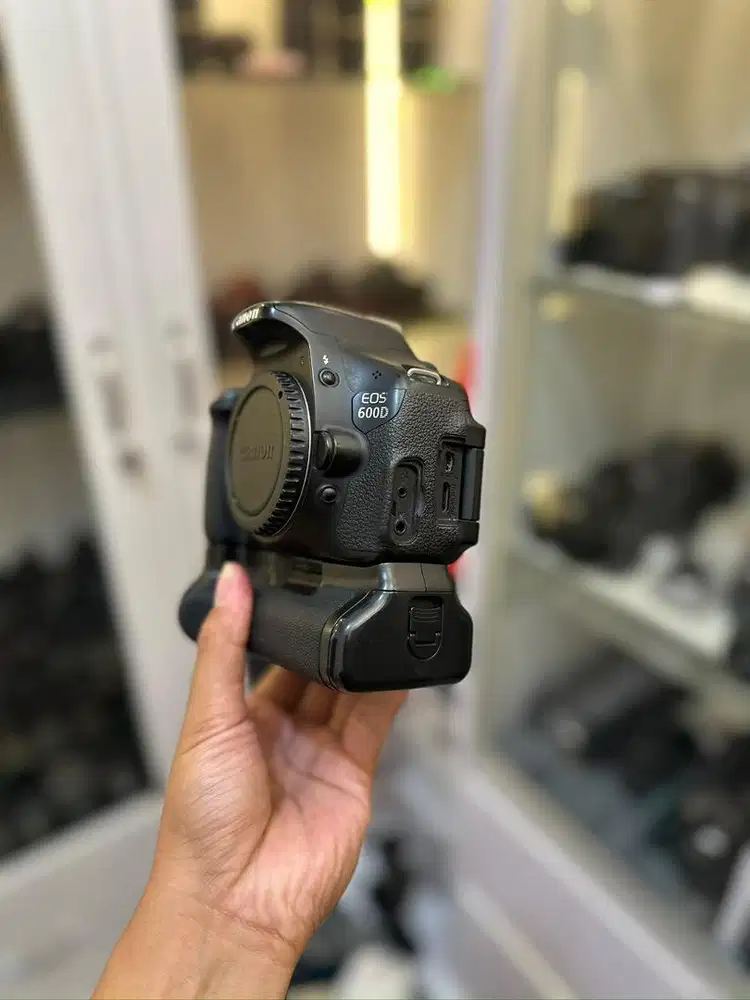 Canon 600D bodi aja
