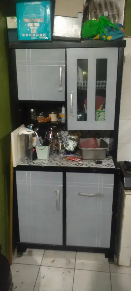 Lemari sayur keramik