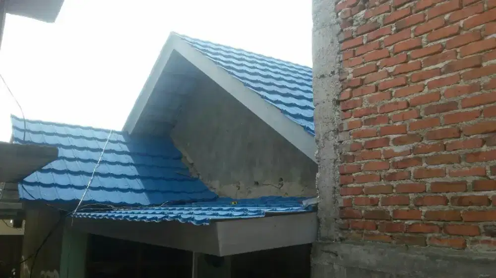 Pemasangan rangka atap baja ringan dan kanopi baja ringan