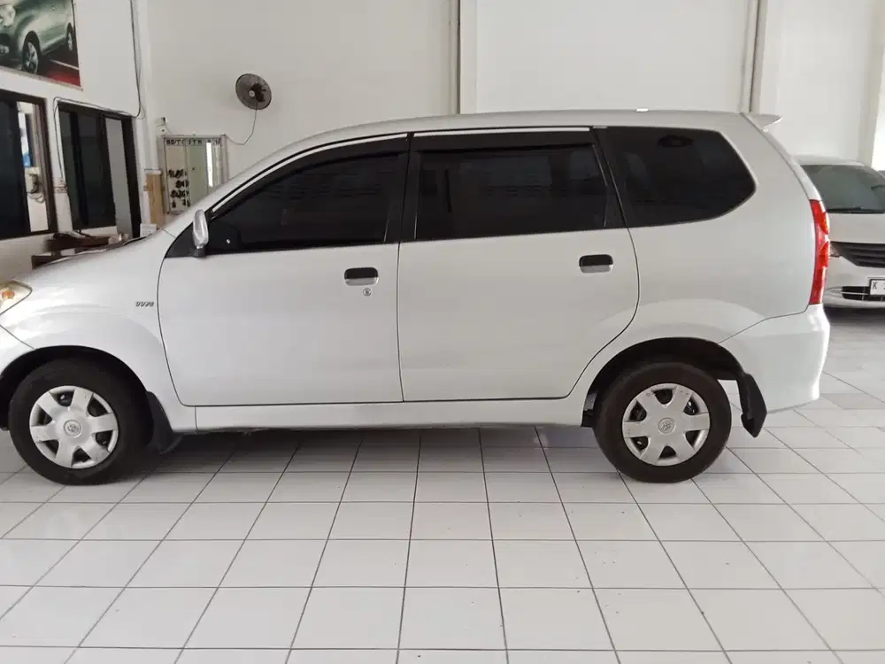 Toyota Avanza 2009 Bensin