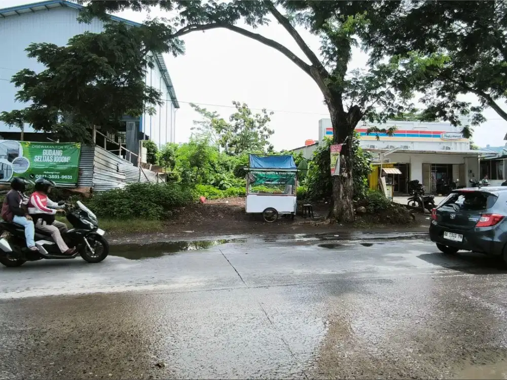 TITIK NOL BISNIS! LAHAN KOMERSIAL 902 m DEKAT INDOMARET