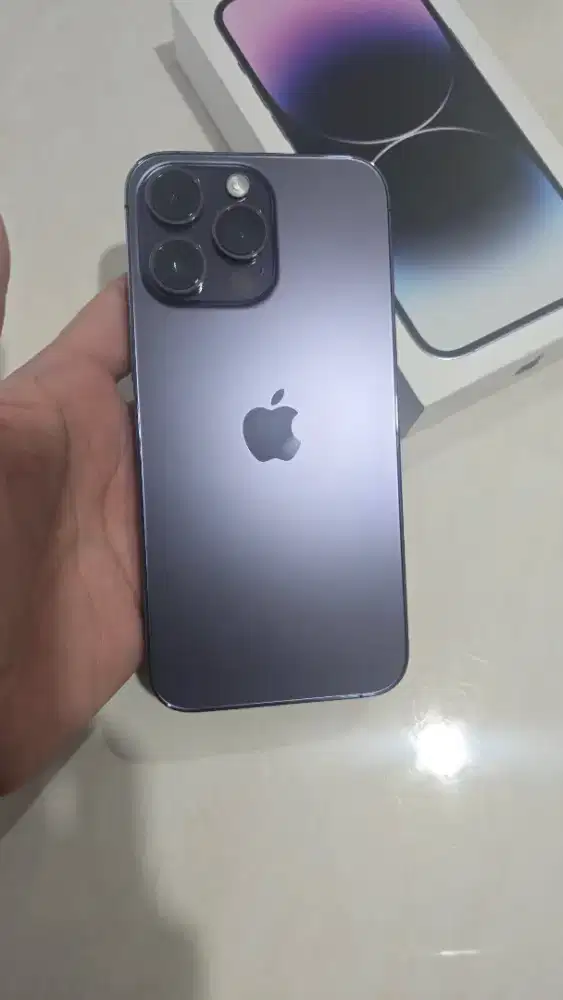 Di jual Iphone 14 Pro Max 256GB kondisi mulus lus
