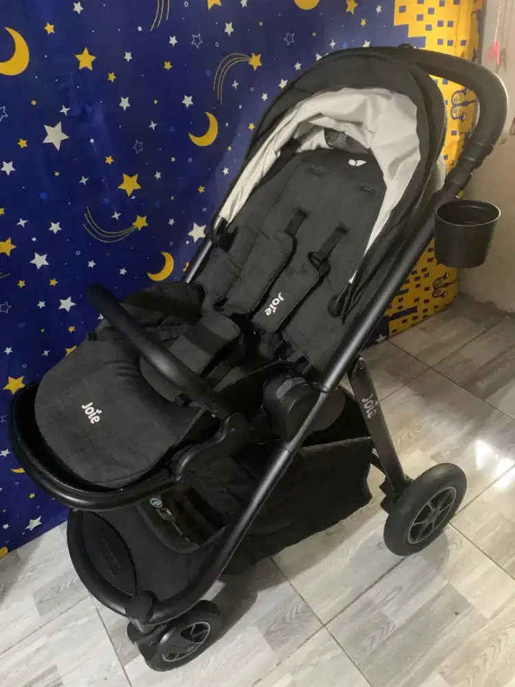 Joie Versatrax Stroller