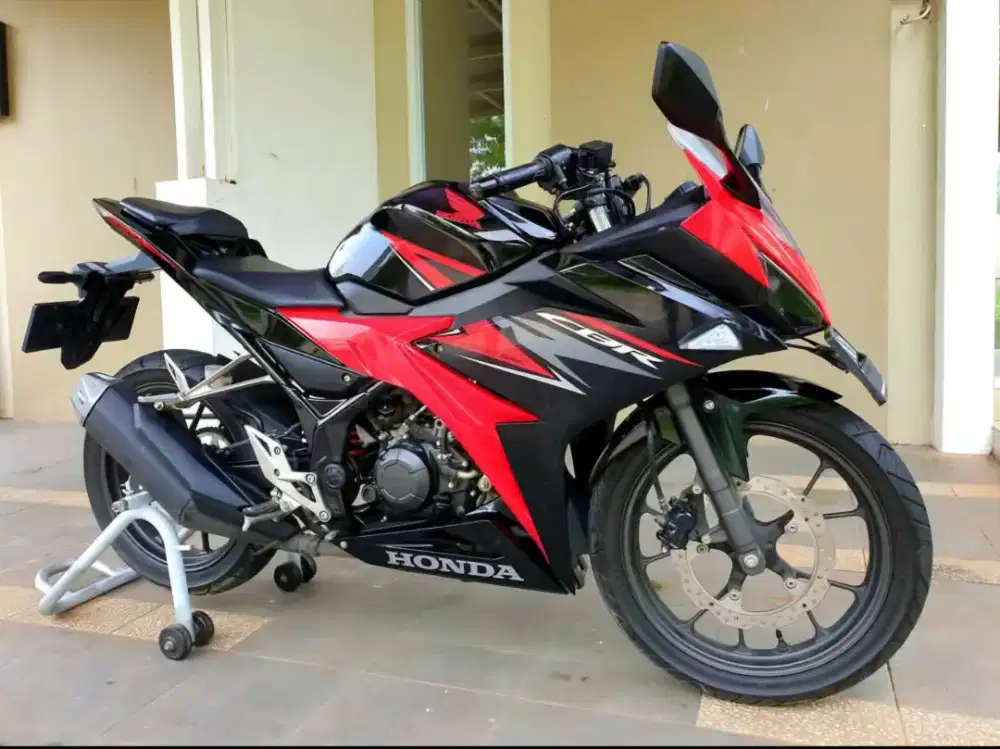 Honda cbr 150r th 2019