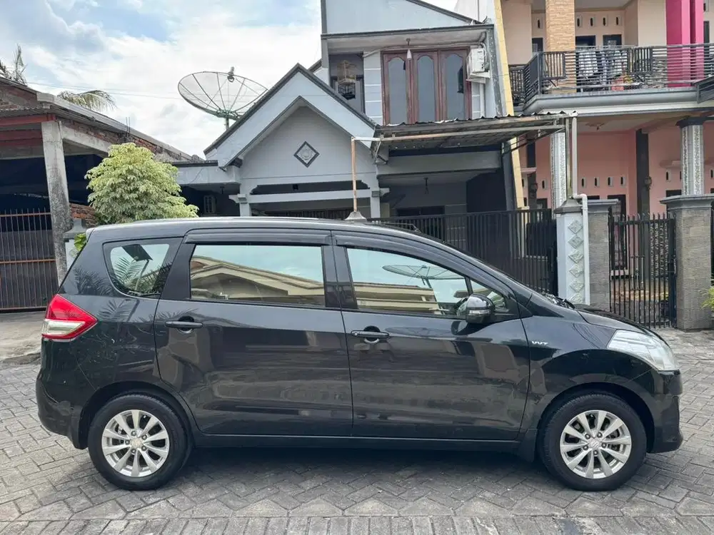 ERTIGA GL MANUAL ISTIMEWA 2015