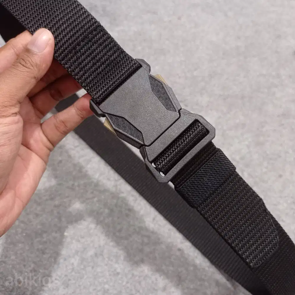 Tali pinggang pria remaja keren nylon model kunci fast ges14 black