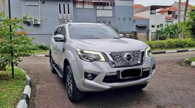 Nissan Terra VL 2018