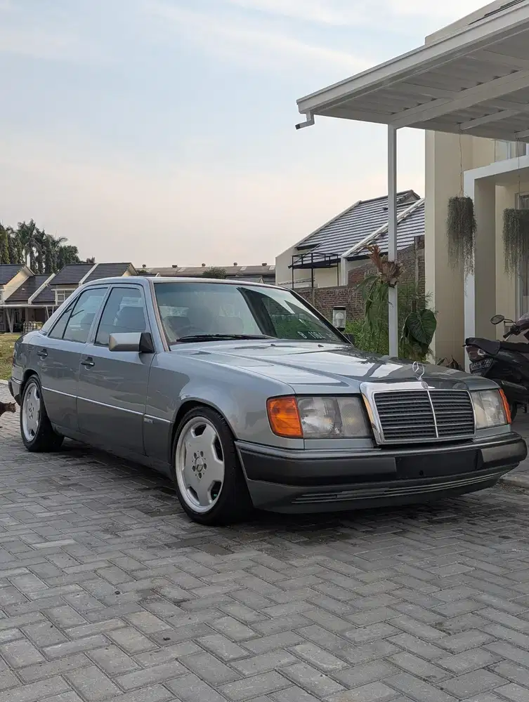 Mercedes-Benz sportline 300 e 1991 Bensin