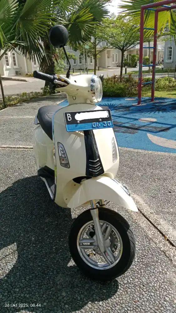 Motor Listrik E-Nine T1 (2025)