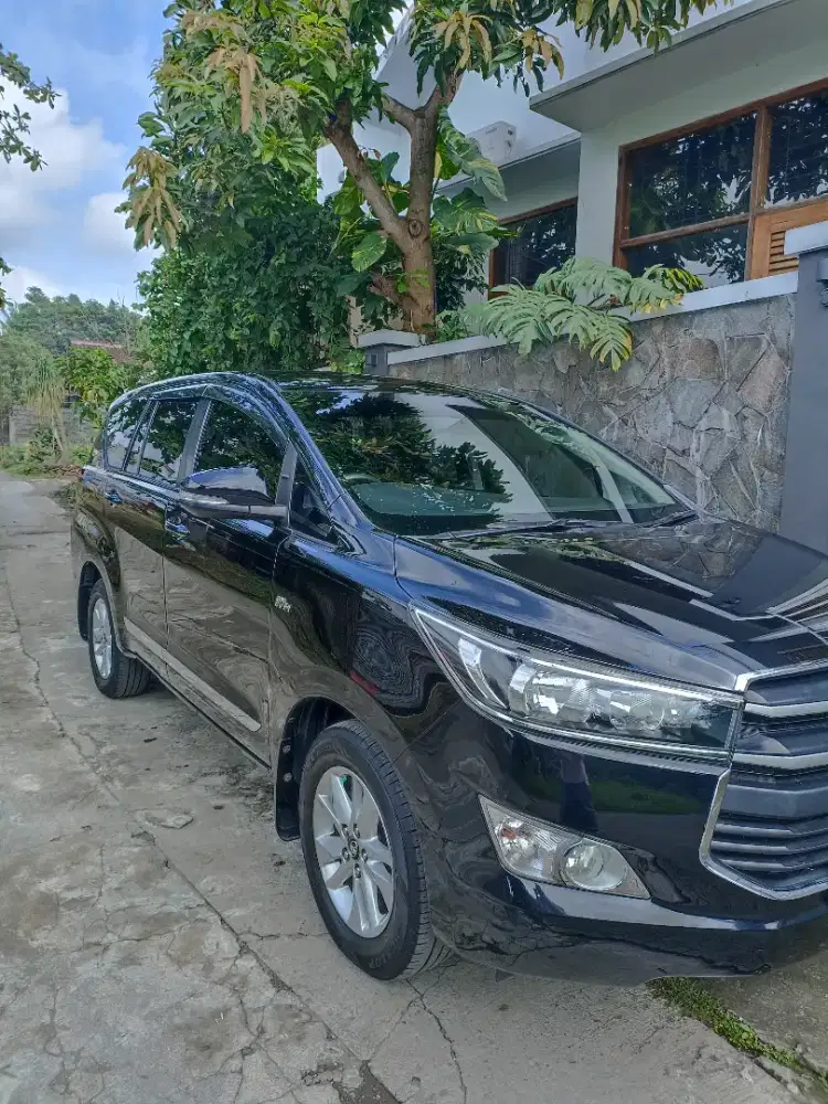 Innova reborn bensin 2000 G MT 2017 240 jt nego