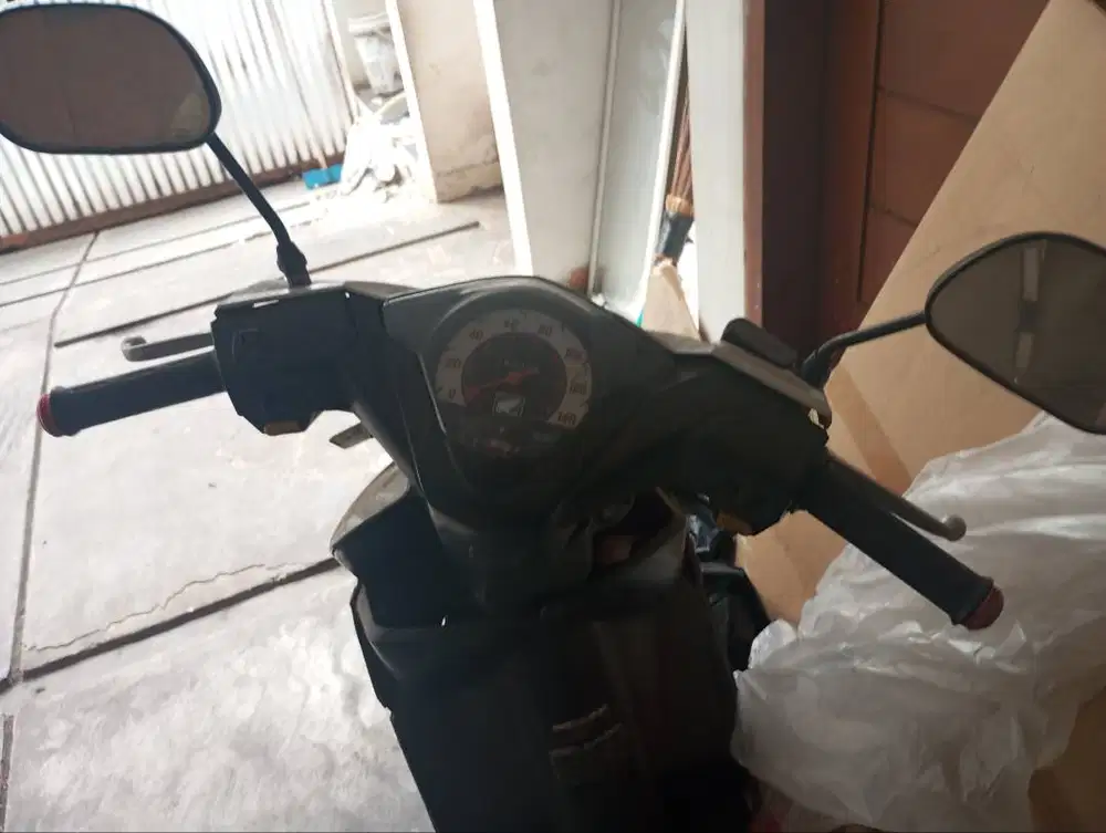 Dijual motor bekas HONDA BEAT KARBU THN 2012