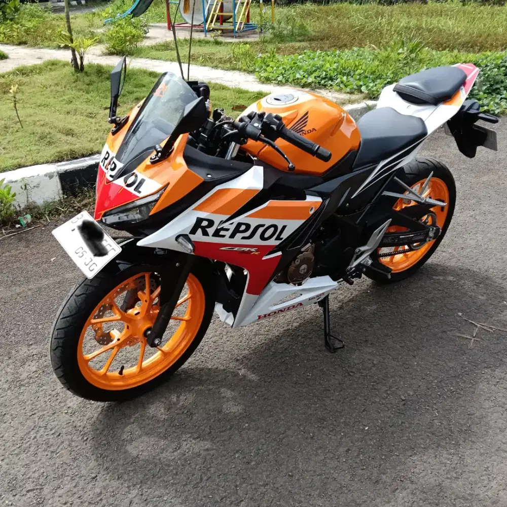 CBR Repsol 150 , KM rendah, pajak panjang