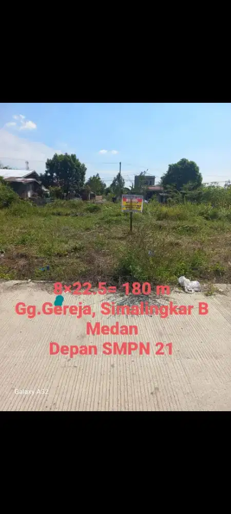 Dijual cepat tanah BU,8×22.5 m= 180 m,Hub .085261041555