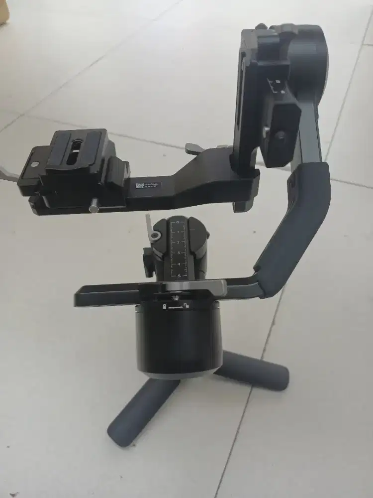 DJI RS3 MINI (gimbal)