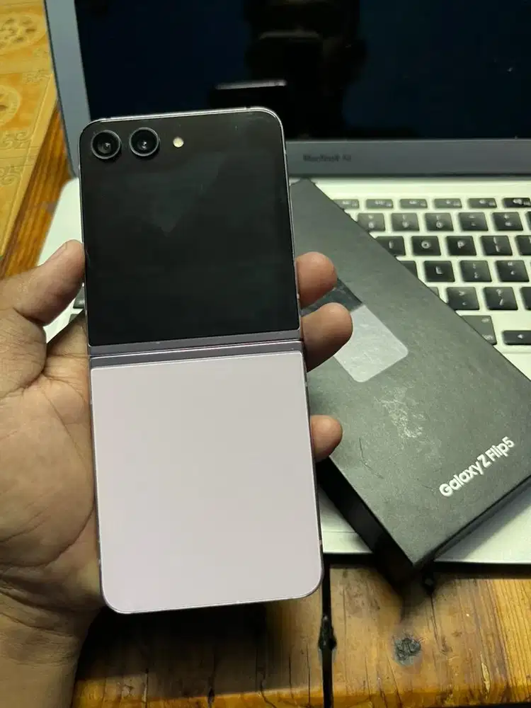 Samsung galaxy z flip 5 8/512 gb sein