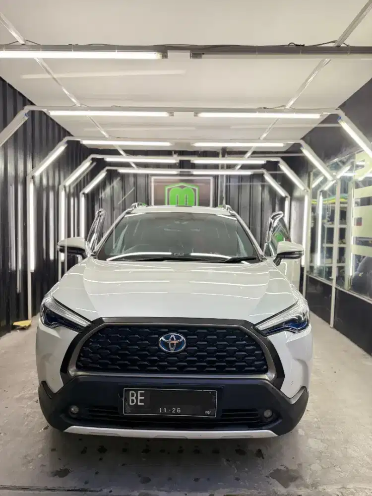 Corolla cross hv 1.8 AT