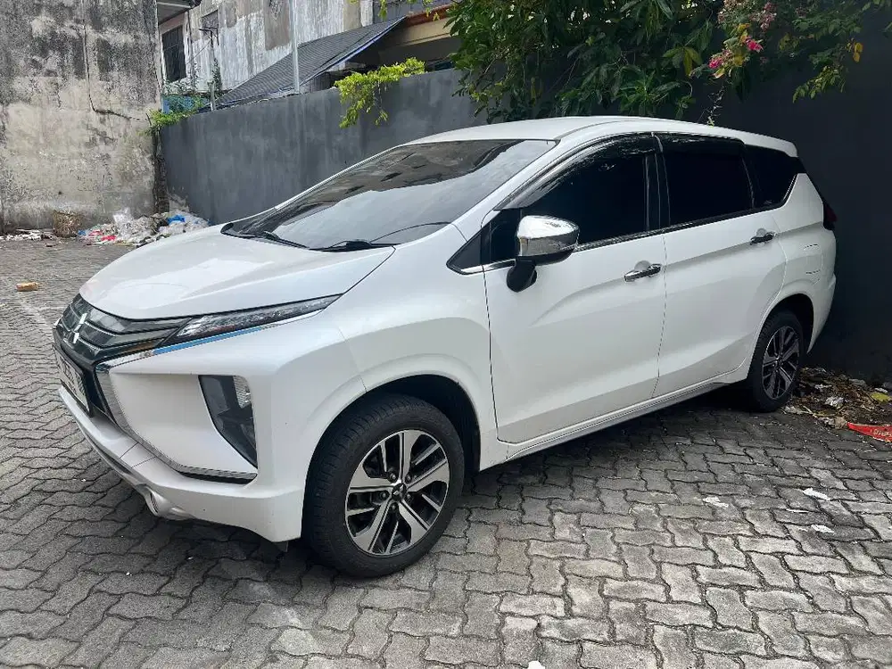 Mitsubishi Xpander AT White 2018
