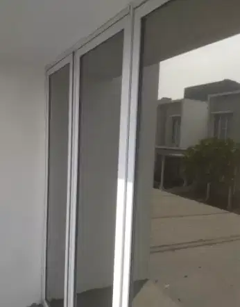 Pasang Kaca Film Jendela Kamar Pintu Kaca Rumah Sticker Dinding Solo