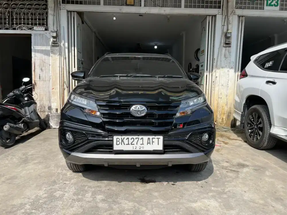 odo 13xxx. toyota Rush GR sport manual 2024