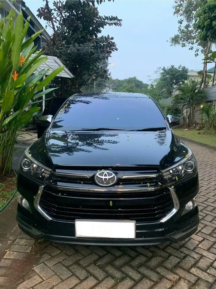 Innova Venturer Q, Bensin AT, 2018’ KM 74 ribu Record Tunas Toyota