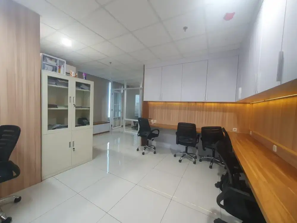 Dijual  Kantor Fullfurnished, well designed Head Quarters Asia Afrika  Bandung