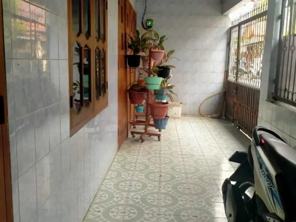 jual rumah kokoh 2 lantai pinggir jalan Larangan Ciledug Taman Asri