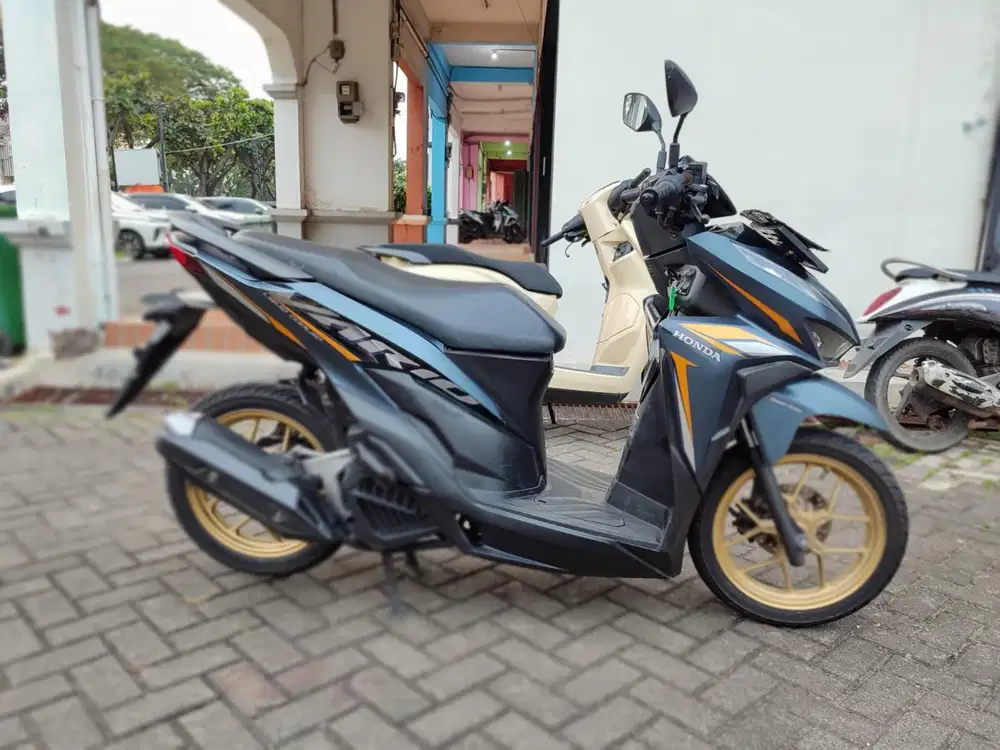 Vario 125 iss 2022 Pajak Panjang